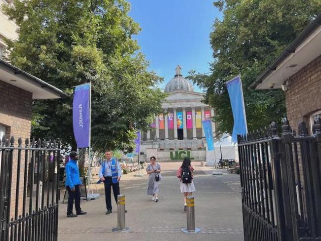 女生比例最高的幾所英國(guó)大學(xué),脫單困難啊!