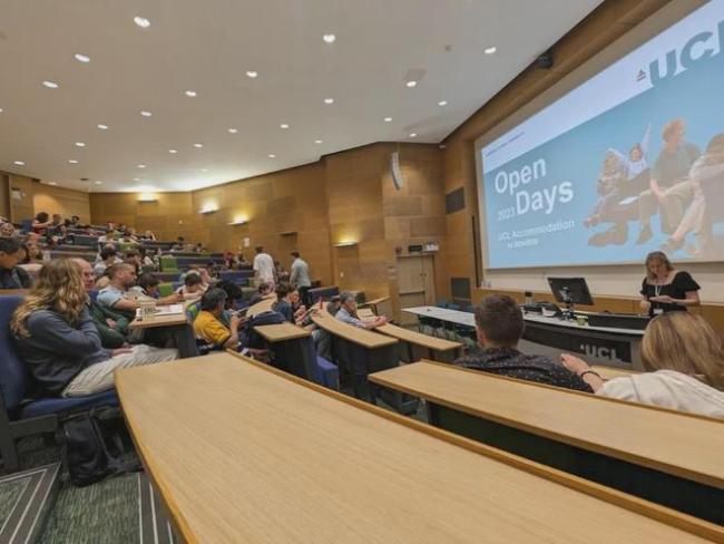 英國又缺錢了:留學生要收學費稅了!